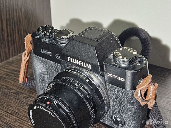 Фотоаппарат Fujifilm xt30. Комплект или Тушка