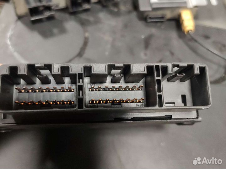 Блок контроля давления в шинах range rover L 322