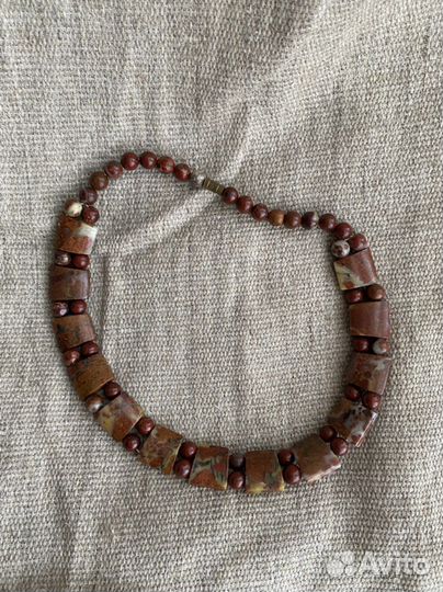 Колье из яшмы, натуральные камни