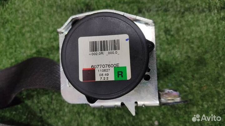 Ремень безопасности передний правый Opel Corsa D