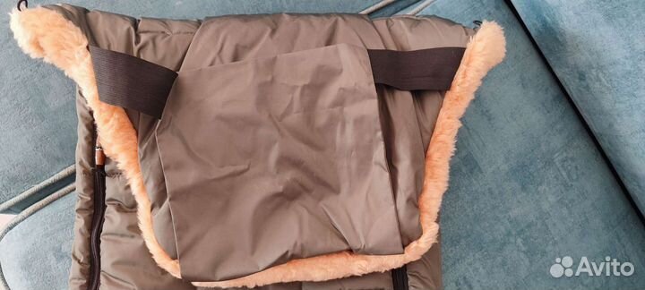 Меховой конверт в коляску