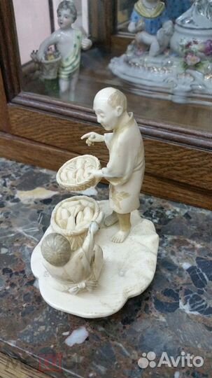 Фигурки нэцке