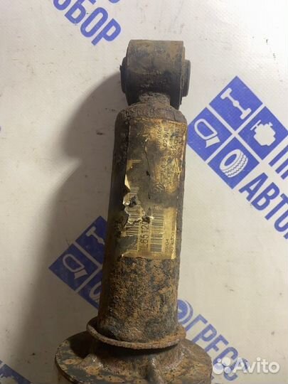 Амортизатор подвески задний левый Volkswagen