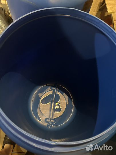 Бочка пластиковая 200 227 170 литров