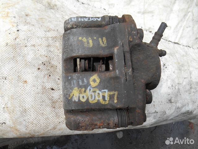 Передний правый суппорт Renault Logan Рено Логан