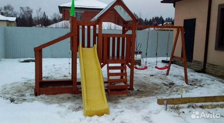 Детские уличные площадки домики горка качели