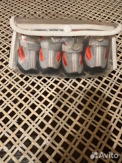 Ботинки для маленьких собак 3