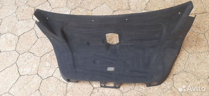 Облицовка крышки багажника Mercedes E-Class W211