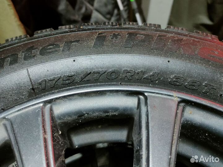 Комплект колес 175/70 r14