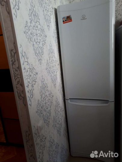 Холодильник 