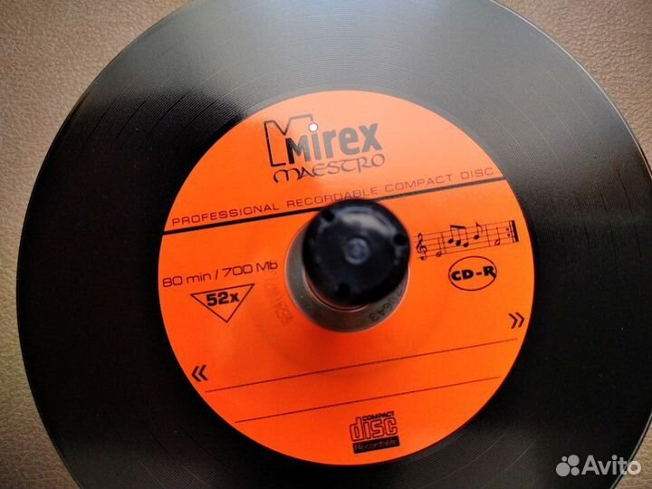 Диск CD-R Mirex maestro (Vinyl) 80min / 700 Мб 52X