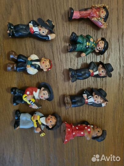 Игрушки из киндера