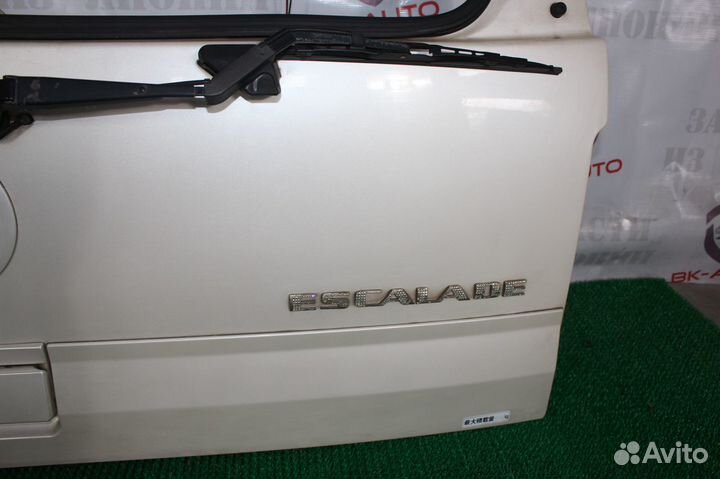 Дверь багажника Cadillac Escalade GMT800