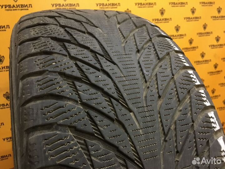Nokian Tyres Hakkapeliitta R2 245/40 R18 97R
