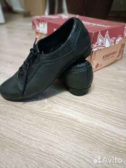 Туфли на девочку 31 размер