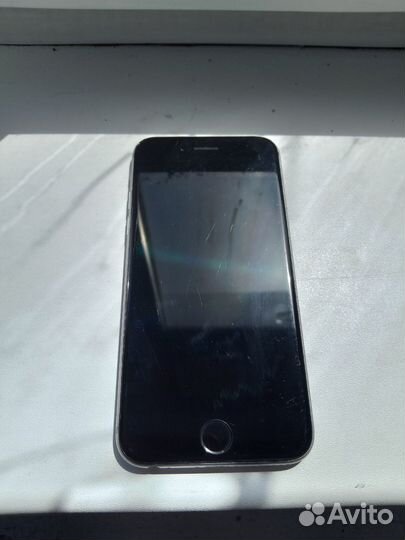iPhone 6S, 16 ГБ