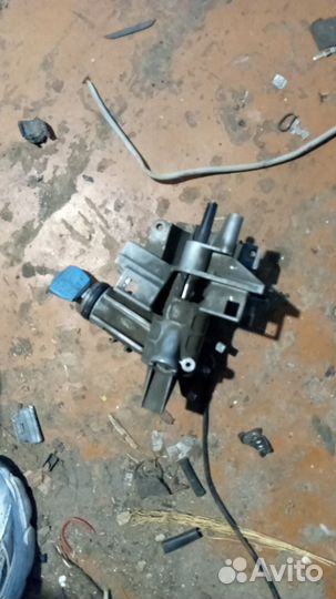 Замок зажигания BMW 5 E34