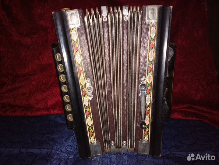 Антикварная немецкая гармонь тальянка
