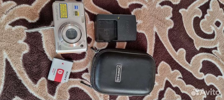 Компактный фотоаппарат sony