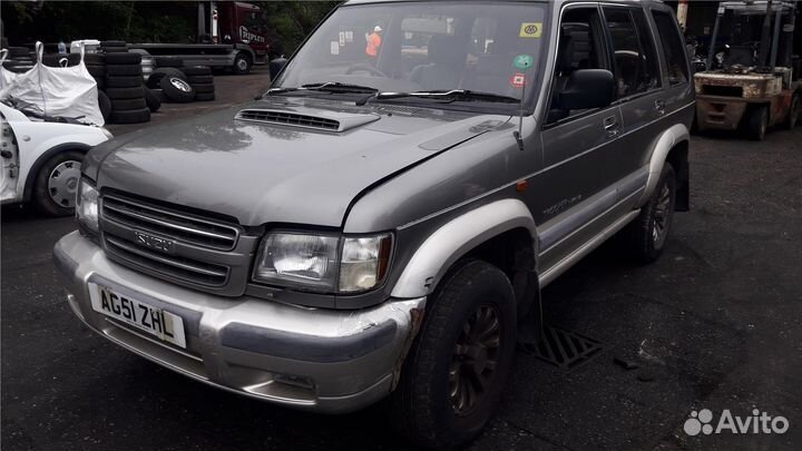 Разбор на запчасти Isuzu Trooper