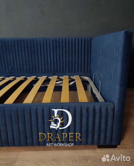 Угловая кровать детская