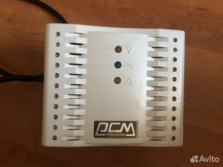 Стабилизатор напряжения Powercom