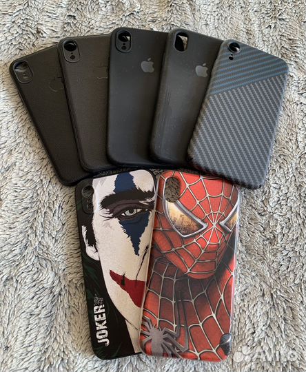 Чехлы и стекла на iPhone XR