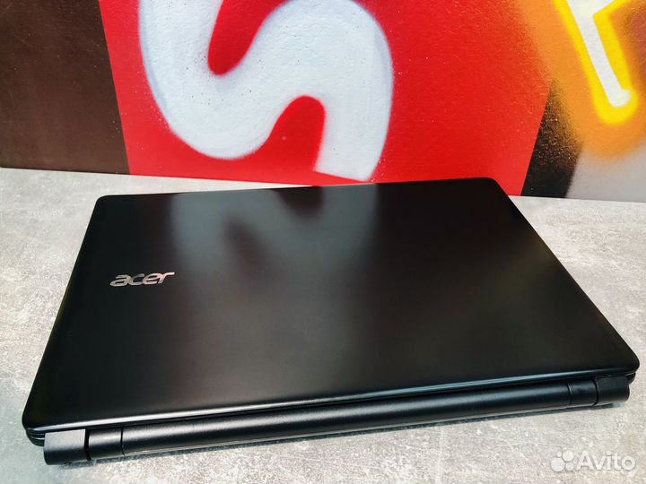 Acer Aspire E1/R5 M240/Pentium 3558U/ram 8gb/ssd