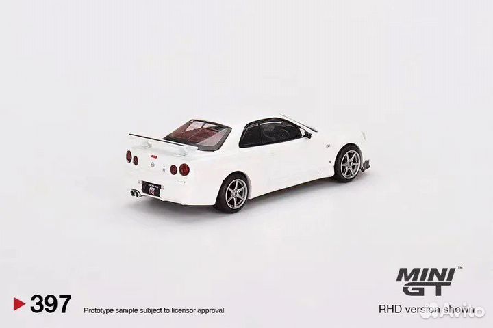 Mini GT 1:64 Nissan Skyline GT-R R34 белый