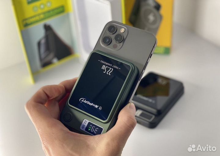 Повербанк с быстрой беспроводной зарядкой magsafe