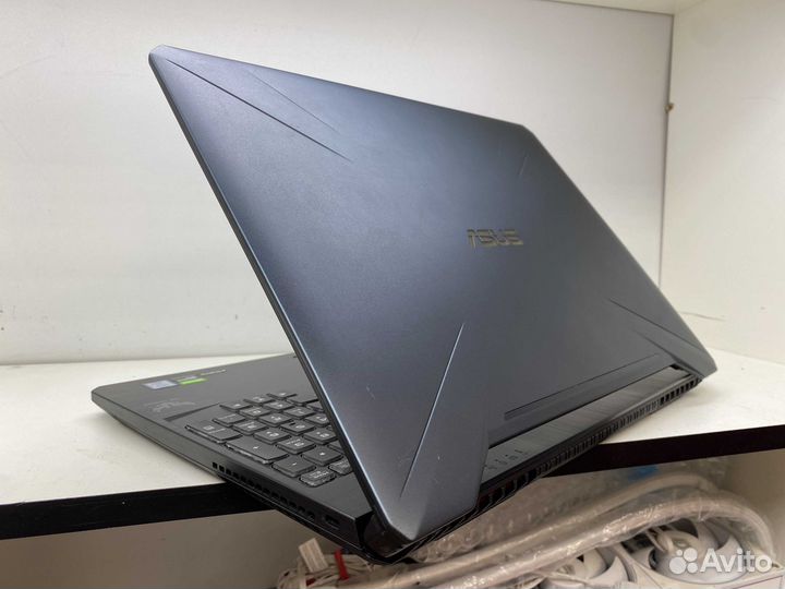Asus tuf 120гц, GTX 1650 4gb, 16gb ram, i5 9300H