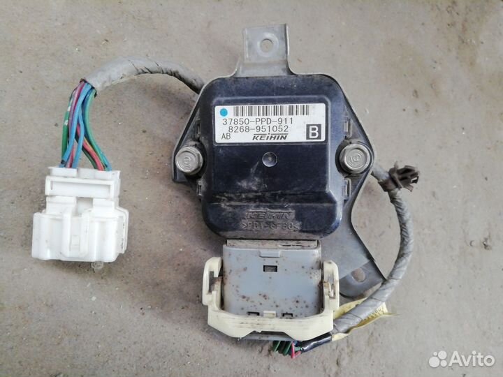 Блок управления дроссельной заслонкой Хонда Аккорд