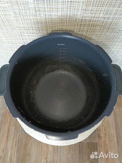 Чаша для мультиварки bork u800