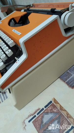 Печатная машинка unis tbm de Luxe