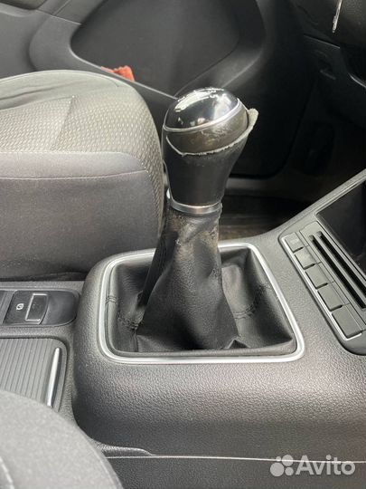 Ручка кулисы МКПП Volkswagen Tiguan 1