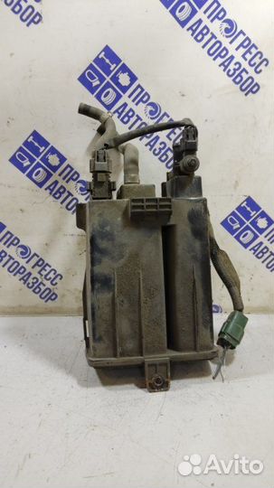 Абсорбер Infiniti G35 седан 3.5 VQ35DE 2006