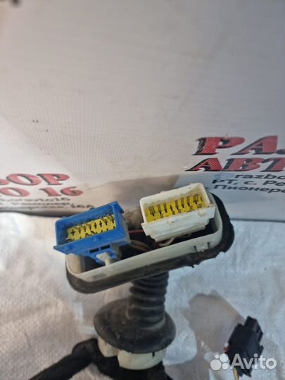 Жгут проводов передней правой двери Citroen C4