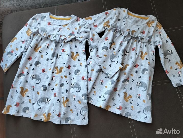 Платья для девочки (двойни) 92