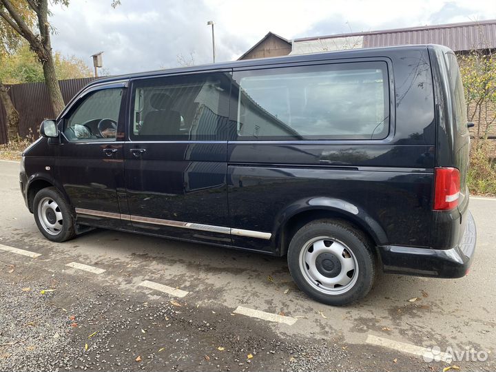 Volkswagen Caravelle 2.0 AMT, 2012, 336 000 км