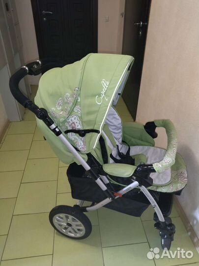 Прогулочная коляска capella