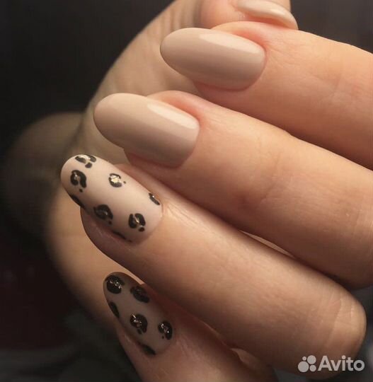 Маникюр и педикюр