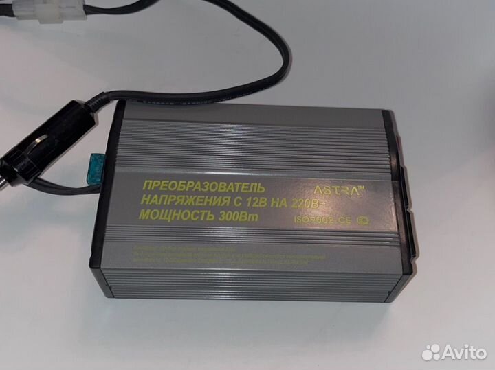 Автомобильный преобразователь напряжения astra