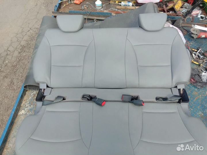 Раскладной диван для Grand Starex