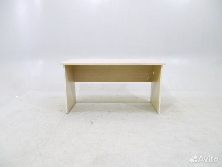 Письменный стол