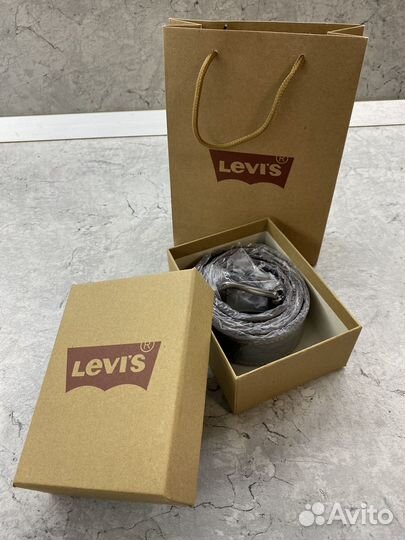 Ремень мужской кожаный Levis