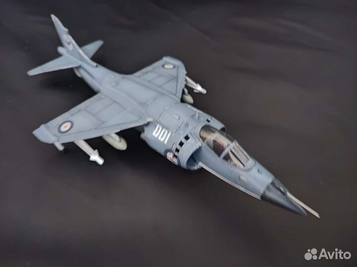 Модель самолета harrier