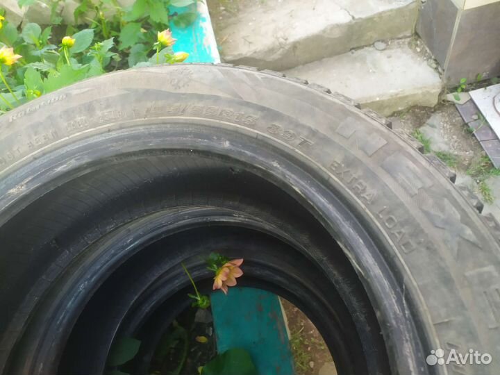 Продам шины зимние
