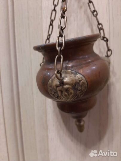 Медный подсвечник лампада