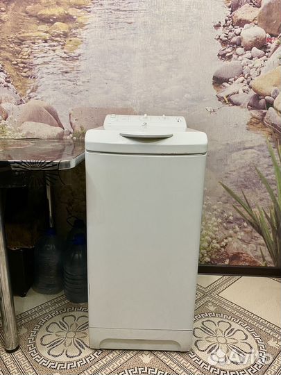 Стиральная машина с вертикальной загрузкой