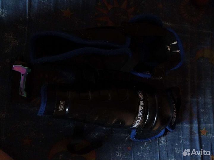 Наколенники